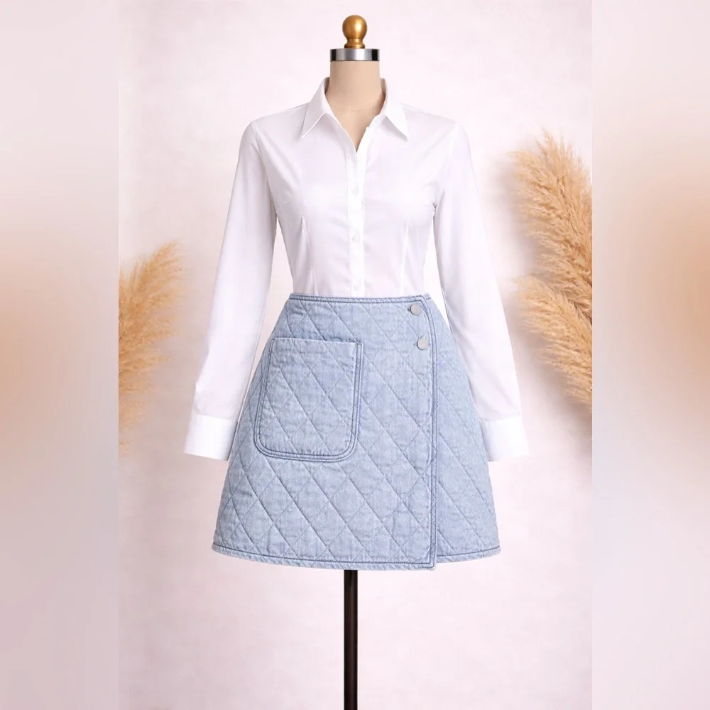 Blank NYC Quilted Denim Mini Skirt Medium Light Wash Wrap Style - Picture 1 of 6